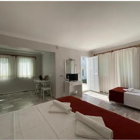 Dreambeachvillasfoca 호텔 3*